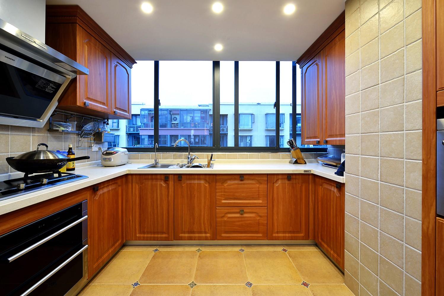 Vietnam's Kitchen Appliance Boom
